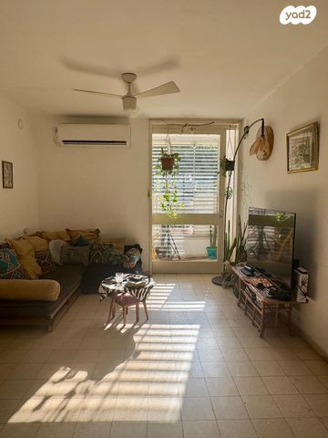 דירה, כוכבי יצחק 3, שפירא, תל אביב יפו