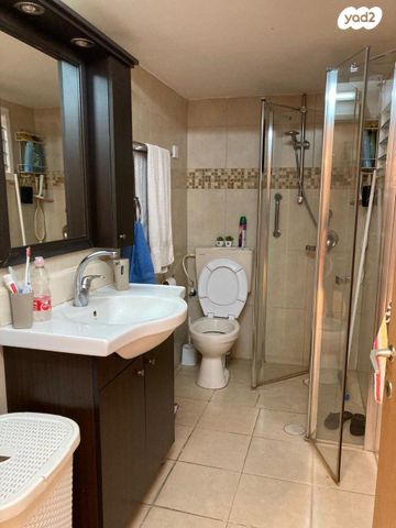 דירה, השלושה 17, עמידר, בת ים