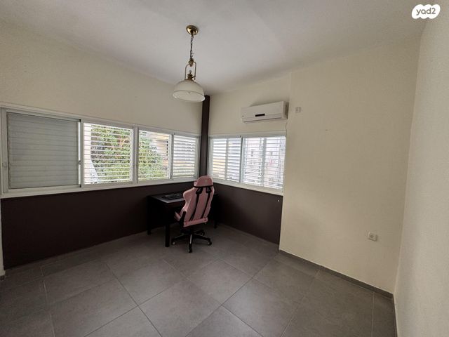 דירה, עובדיה מברטנורה 16, הצפון הישן - צפון, תל אביב יפו