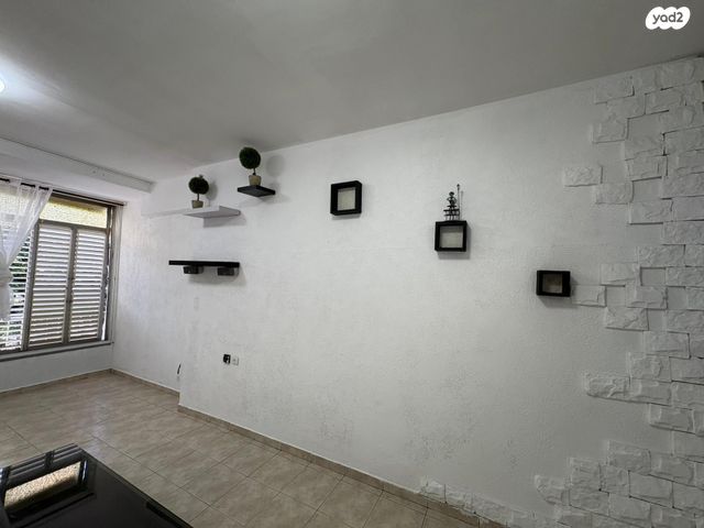 דירה, שדרות העצמאות 34, לב העיר, בת ים