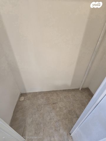 דירה, הגליל 1, נווה שאנן, חיפה