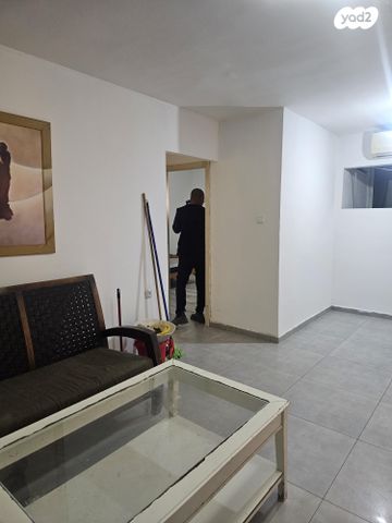 דירה, הנשיא 20, בית וקאנטרי, גיורא יוספטל, גבעת שמואל