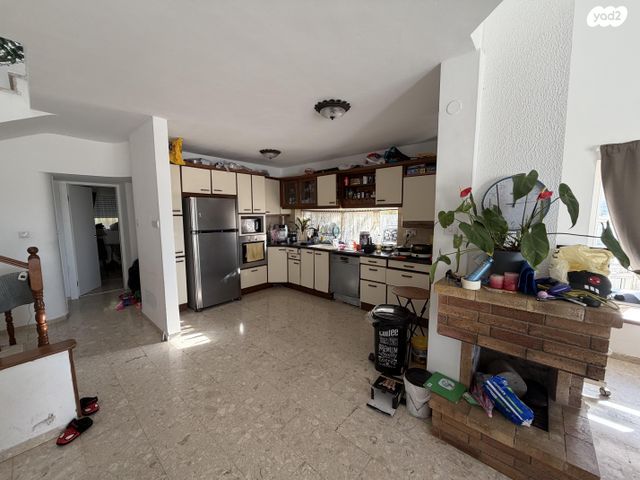 סאבלט, גולדה מאיר 17, רמת גולדה, חיפה