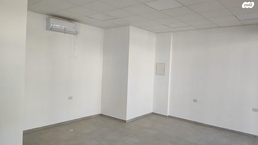 חנויות/ שטח מסחרי, שדרות החוצבים 20, נופי החורש, מבשרת ציון