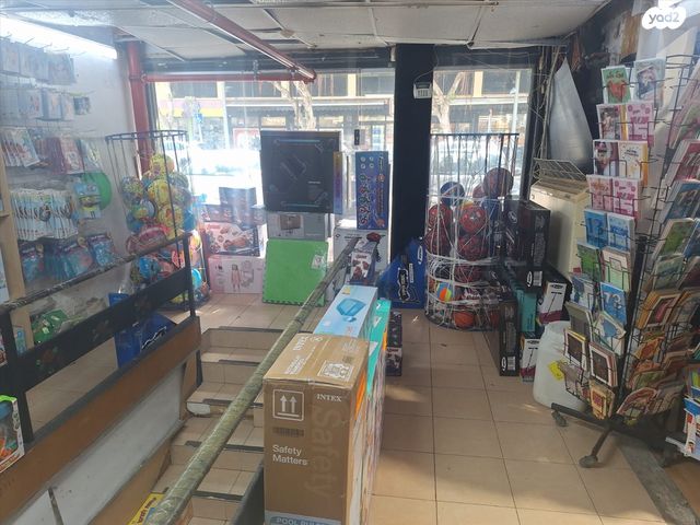 חנויות/ שטח מסחרי, שמואל הנציב 15, צפון מערב מרכז העיר, נתניה