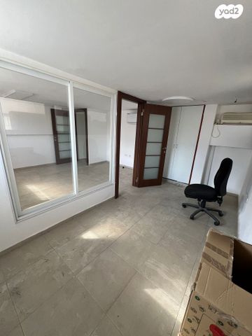 משרדים, הנצי"ב 39, מונטיפיורי, הרכבת, תל אביב יפו