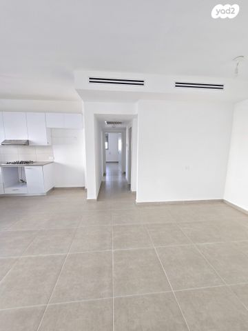 דירה, שער הגיא מערב, יקנעם עילית