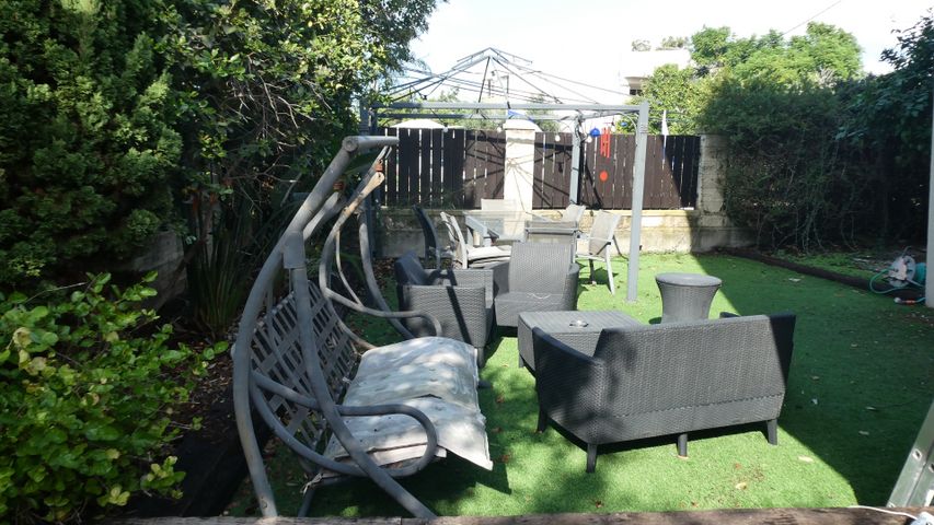 בית פרטי/ קוטג', שביל הרקפות, בן עמי, בן עמי