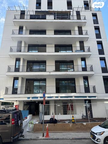 גג/ פנטהאוז, פרופ' שור 8, הצפון החדש - כיכר המדינה, תל אביב יפו