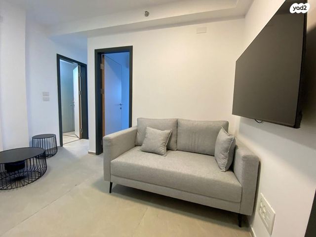 דירה, עין דור 11, שער פלמר, תחנת רכבת השמונה, חיפה