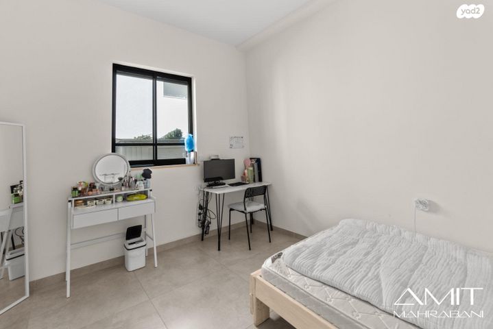 בית פרטי/ קוטג', שרונית, להבים