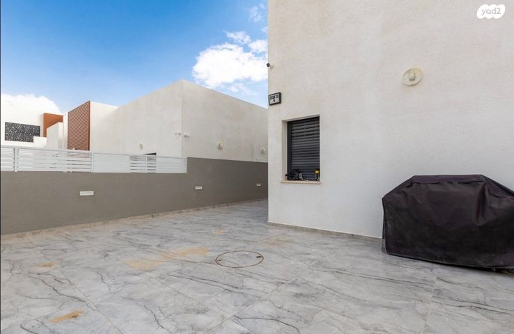 בית פרטי/ קוטג', הר עצמון, הר נוף, דימונה