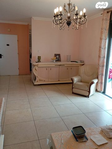 דירה, בלפור, עצמאות יוספטל, בת ים