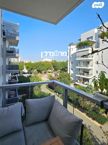 דירה, חנה רובינא, מרכז, הרצליה