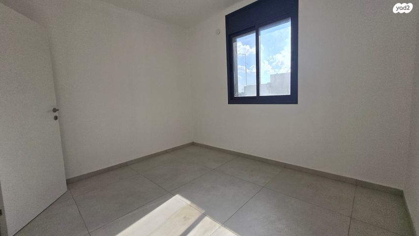 דירה, סוקולוב 18, בת ים