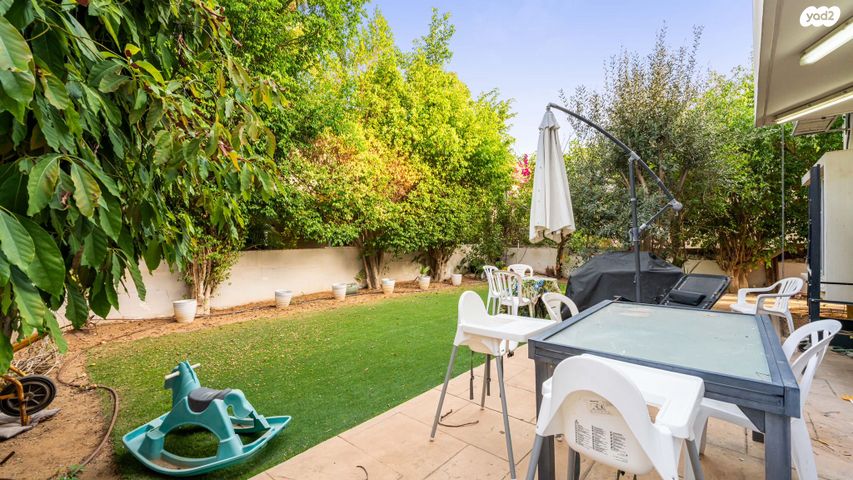 בית פרטי/ קוטג', קרית ביאליסטוק, יהוד מונוסון