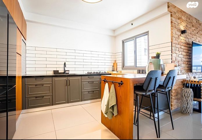 דירה, שדרות קדש 10, ברנע, אשקלון