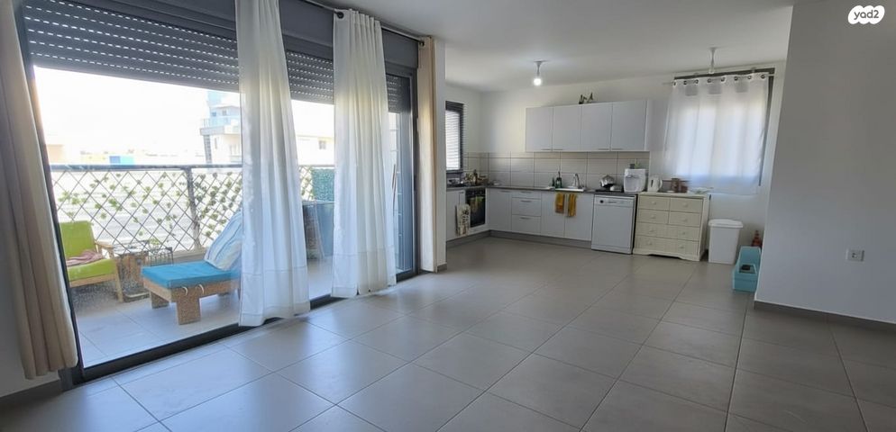 דירה, חיים הרצוג, מורשת, מודיעין מכבים רעות