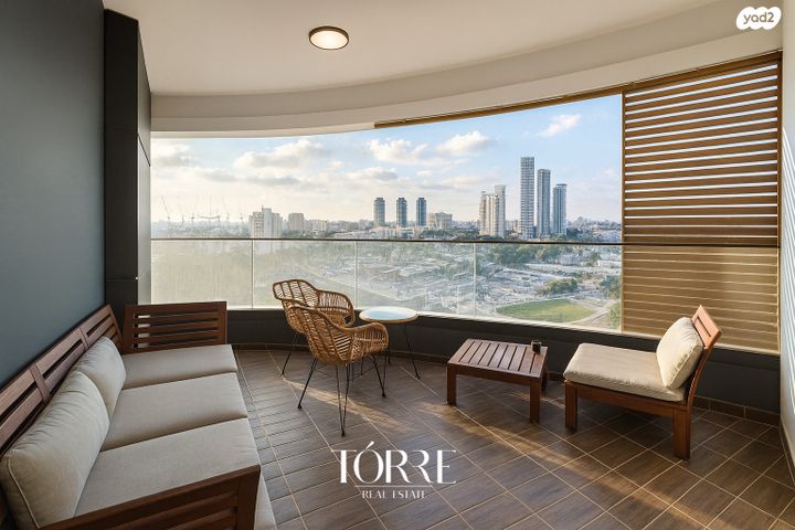 דירה, דרך מנחם בגין 160, מונטיפיורי, הרכבת, תל אביב יפו