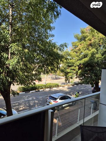 דירה, ש"י עגנון, מרכז דרום, רעננה