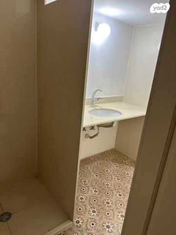 דירה, שדרות הציונות, קרית אתא