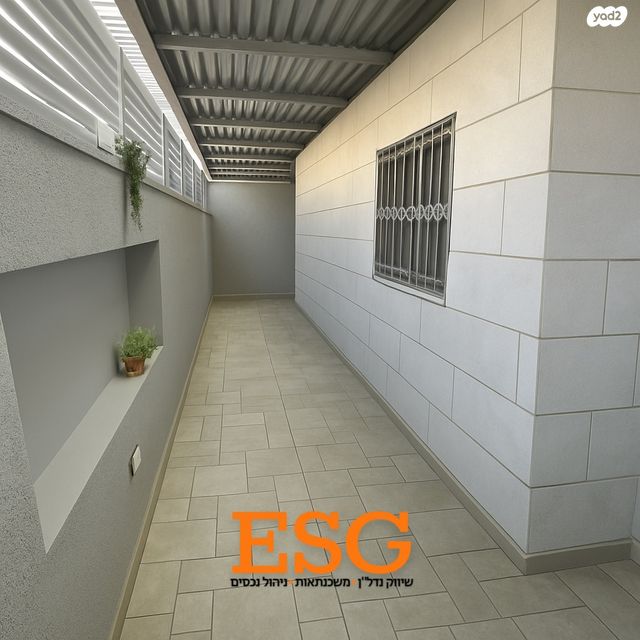 דירת גן, מבוא החמציץ, רובע ח', אשדוד