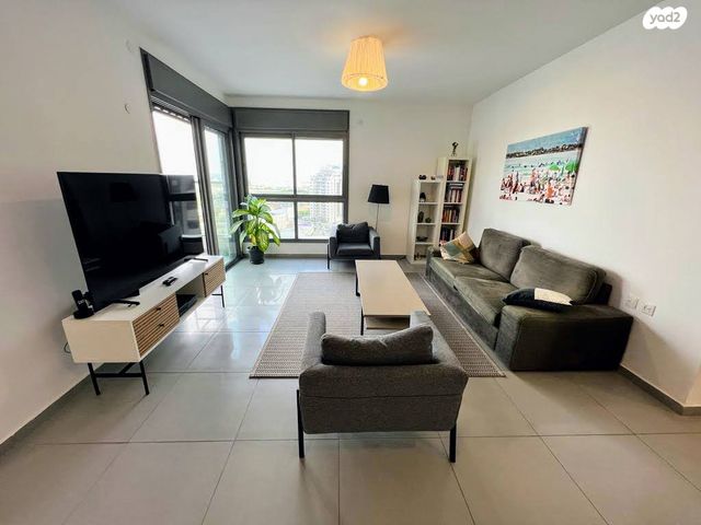 דירה, עזר וייצמן, מתחם 1200, הוד השרון