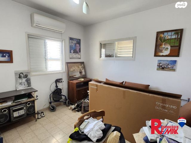 דירה, הרב נסים בכר 7, דרום מזרח, בת ים