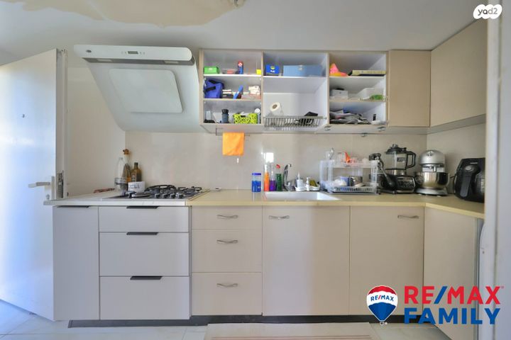 בית פרטי/ קוטג', זלמן שניאור, קרית בנימין, קרית אתא