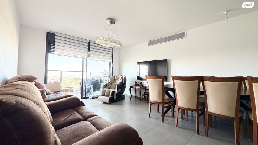 שדרות יצחק שמיר 