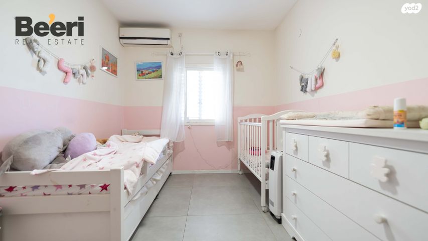 דירה, אריה בן אליעזר 60, נווה יהושע, ערמונים, רמת גן