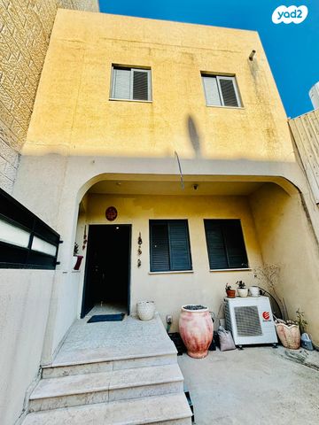 דו משפחתי, השומר, השופטים צפון, רמלה