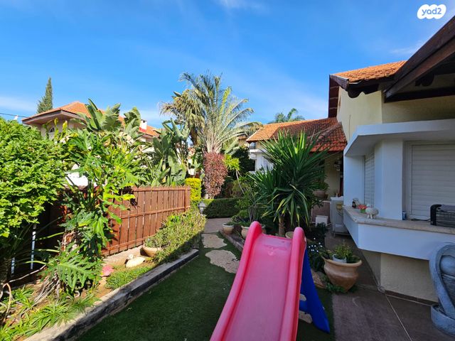 בית פרטי/ קוטג', אורנית