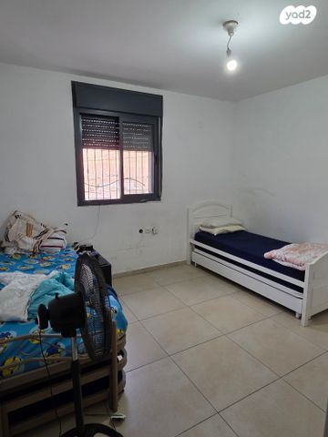 דירה, אביי, דובב מישרים / רמת בית שמש ד-1, בית שמש