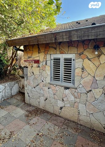 דו משפחתי, טבעון הוותיקה, קרית טבעון