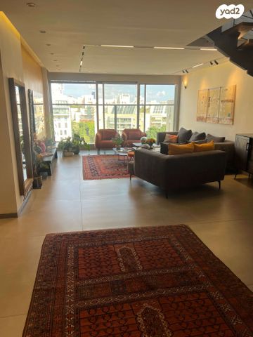 גג/ פנטהאוז, רב אשי, נווה אביבים, תל אביב יפו