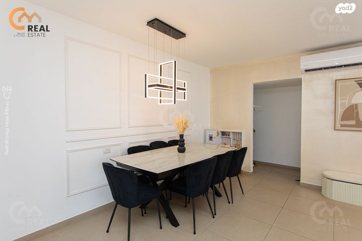 דירה, האנפה, החותרים, טירת כרמל