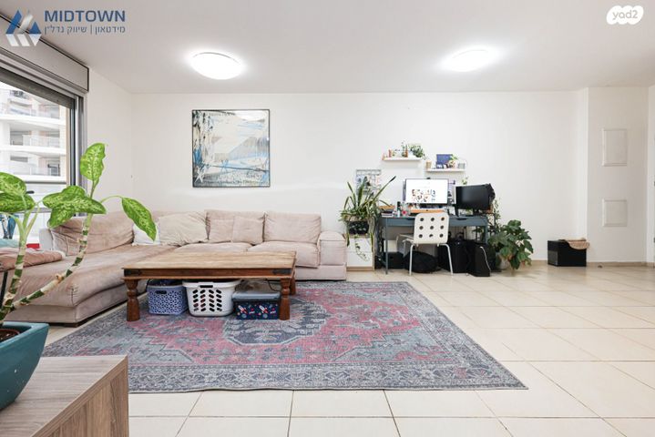 דירה, משעול גיל, ותיקים, כפר סבא