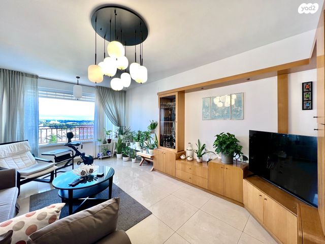 דירה, הל"ה 2, רמת אפרים, נתניה