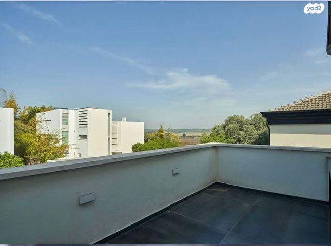 בית פרטי/ קוטג', סמטת הצבעוני, רשפון, רשפון