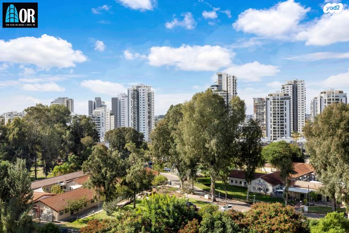 דופלקס, שדרות האלונים, פארק המושבה, באר יעקב