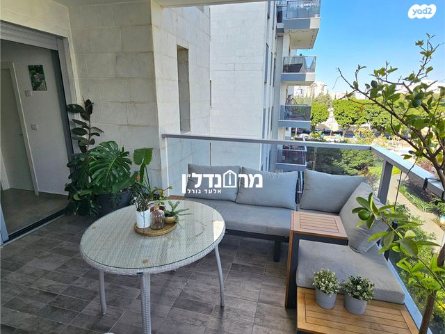 דירה, מרכז, הרצליה