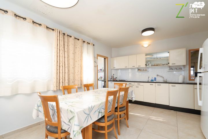 גג/ פנטהאוז, הבעש"ט 12, מרכז, הרצליה