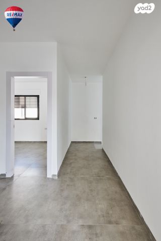 דו משפחתי, שבי ציון, פרדס חנה כרכור