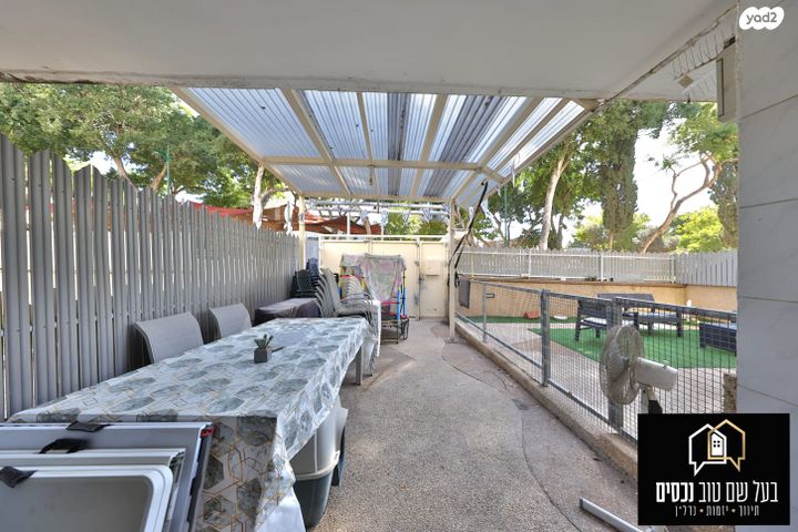 בית פרטי/ קוטג', שדרות כצנלסון, מרכז העיר, קרית אתא