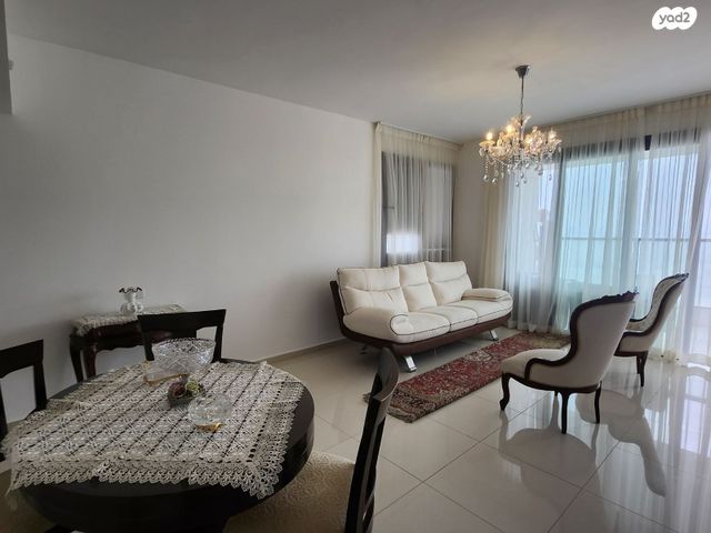 דירה, הרב ניסנבאום 37, אזור תעשיה, בת ים