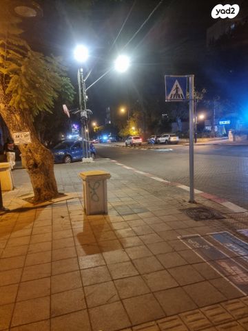 דירה, ג' / מרכז מזרח העיר, רחובות