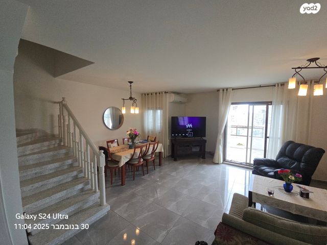 דופלקס, נתניה