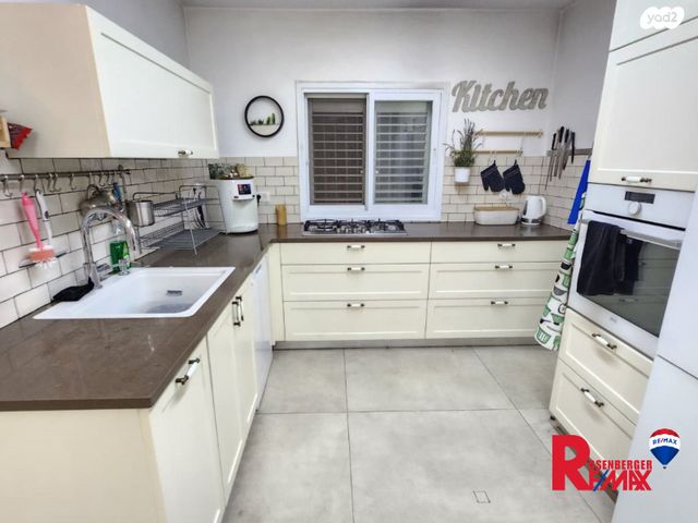 גג/ פנטהאוז, התפוז 7, בית דגן, בית דגן