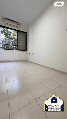 דירה, דרך זאב ז'בוטינסקי, שכונת גפן, רמת גן